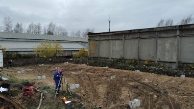 Сегодня калейдоскоп готовых фундаментов под ваши уютные дома сменяет картинка нашей работы под будущий ангар