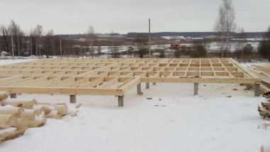 Можно ли строить дом зимой?