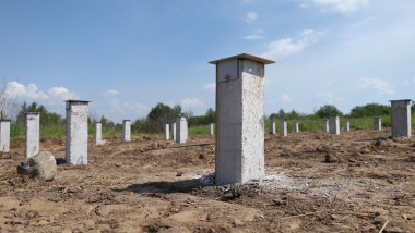 Огромной популярностью сейчас пользуются железобетонные сваи