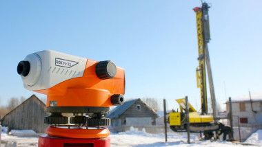 Четвертая причина, почему мы работаем исключительно с железобетонными сваями - универсальность