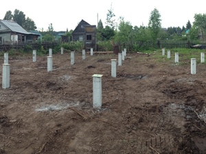 Фундамент для деревянного двухэтажного дома в деревне Захарищевы