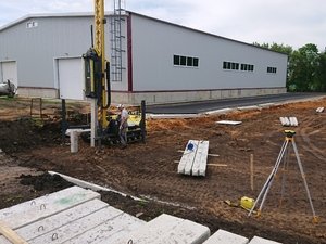 Свайный фундамент под ангар для хранения сельхоз-техники