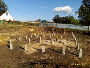 Фундамент на забивных железобетонных сваях под кирпичный дом в г. Грязи