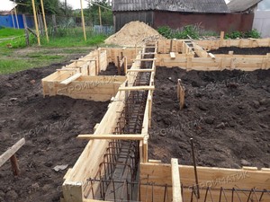 Фундамент для дома из газобетона в селе Землянск