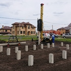 Фундамент на забивных ж/б сваях с бетонным ростверком для дома из кирпича в городе Липецке от компании 35FS